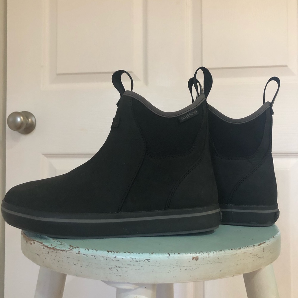 New Black Leather Xtratuf Boots Size 6